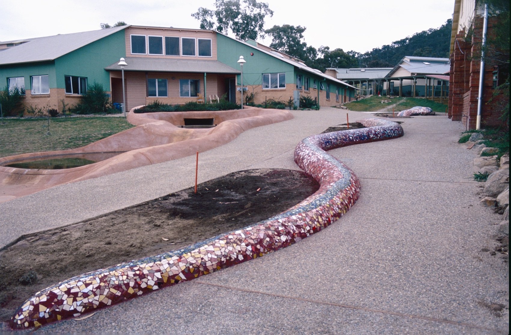 E7C1DB01 91D2 4953 A1F6 804084D694F3